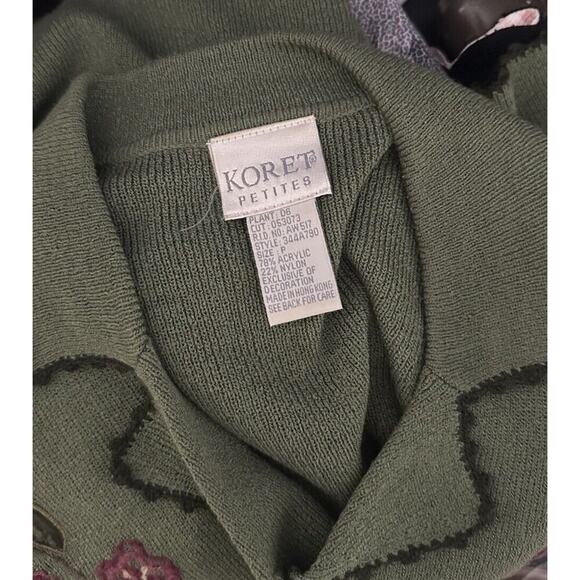 Vintage Koret Womens Green Knitted Cardigan Embroidered Flowers Size Petite Sm - Picture 6 of 11